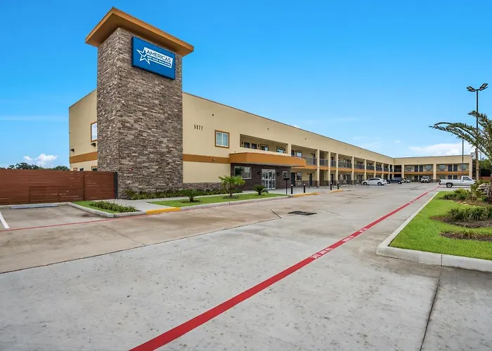 Americas Best Value Inn & Suites Houston At Hwy 6