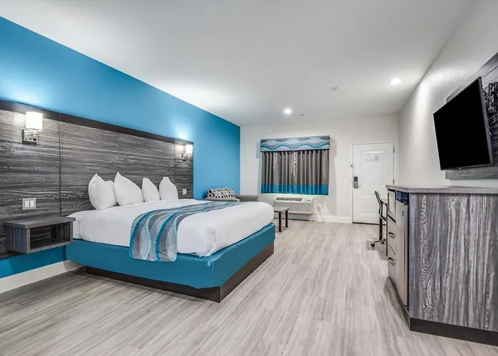 Americas Best Value Inn & Suites Houston At Hwy 6