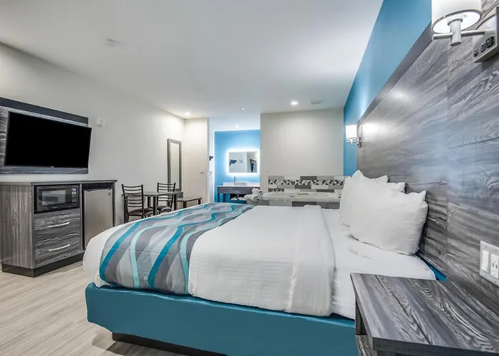 Americas Best Value Inn & Suites Houston At Hwy 6