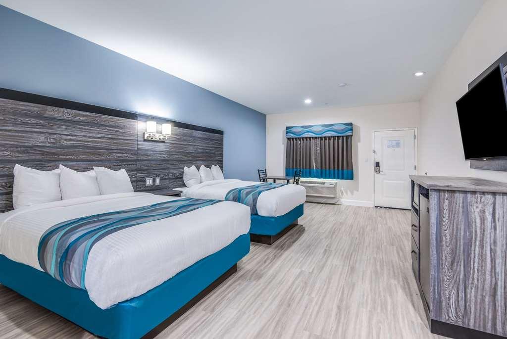 Americas Value & Houston At Hwy 6 Hotel 2*